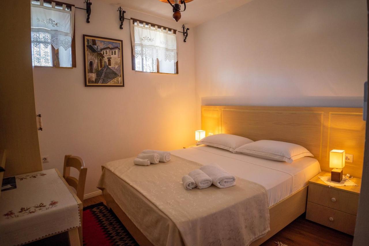 Hotel Borklad Μπεράτ Εξωτερικό φωτογραφία