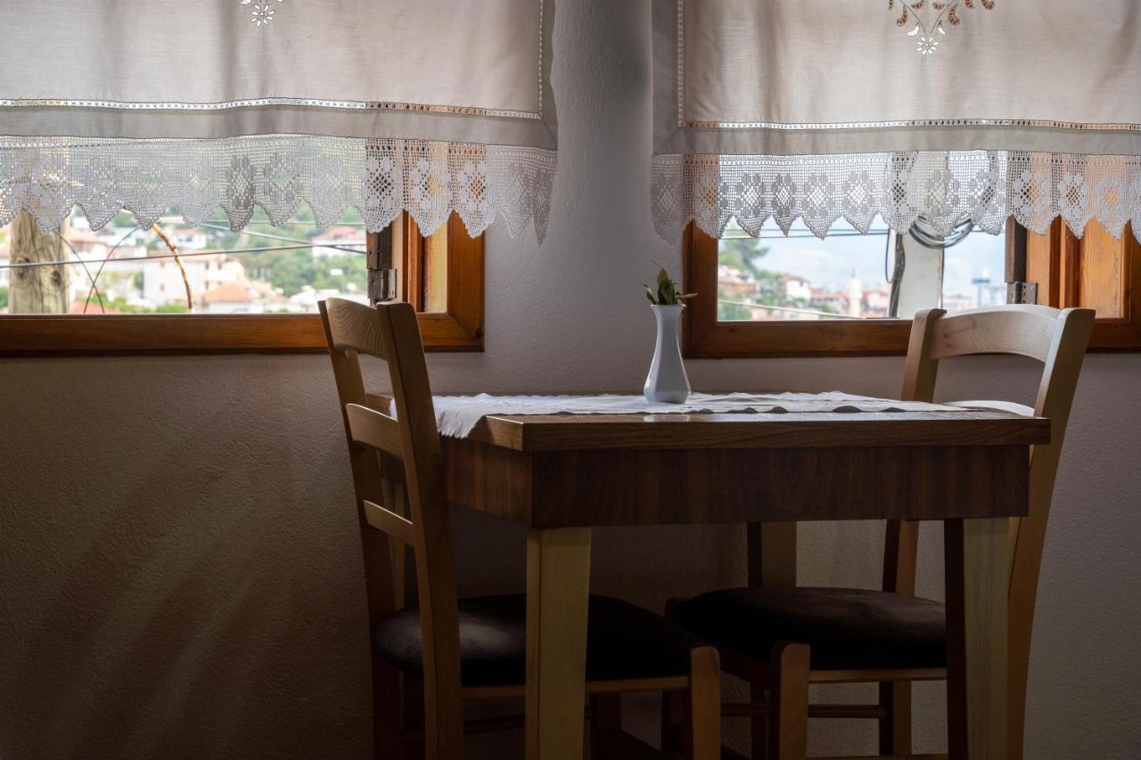 Hotel Borklad Μπεράτ Εξωτερικό φωτογραφία