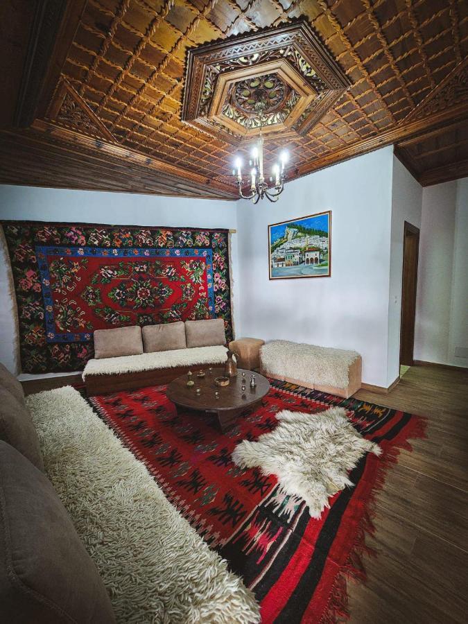 Hotel Borklad Μπεράτ Εξωτερικό φωτογραφία