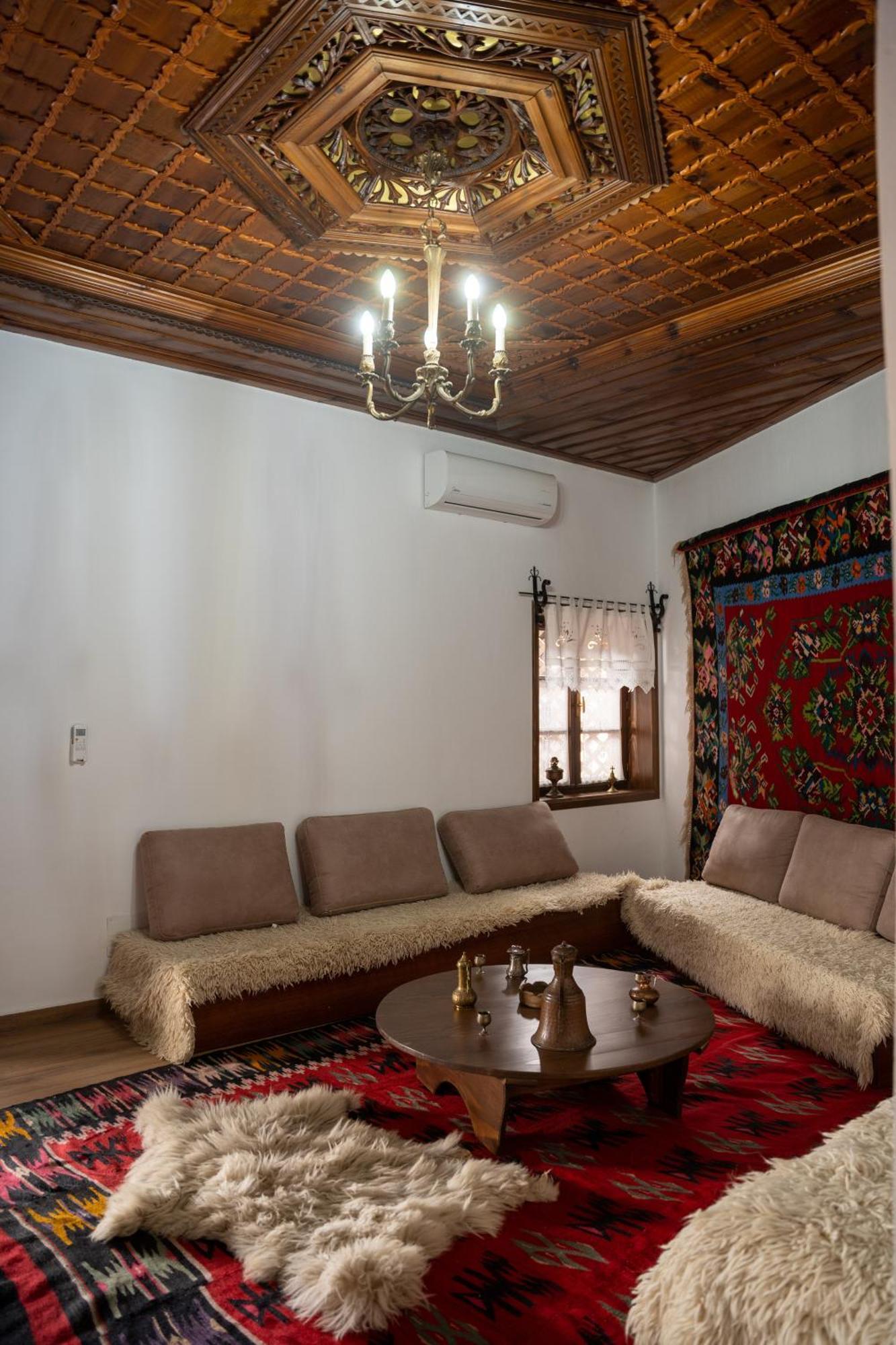 Hotel Borklad Μπεράτ Δωμάτιο φωτογραφία